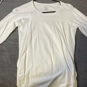 ATHLETA LONG SLEEVE